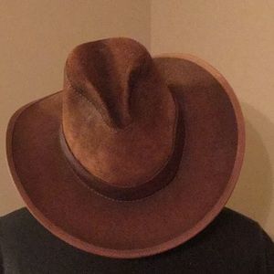 mens adventure hat
